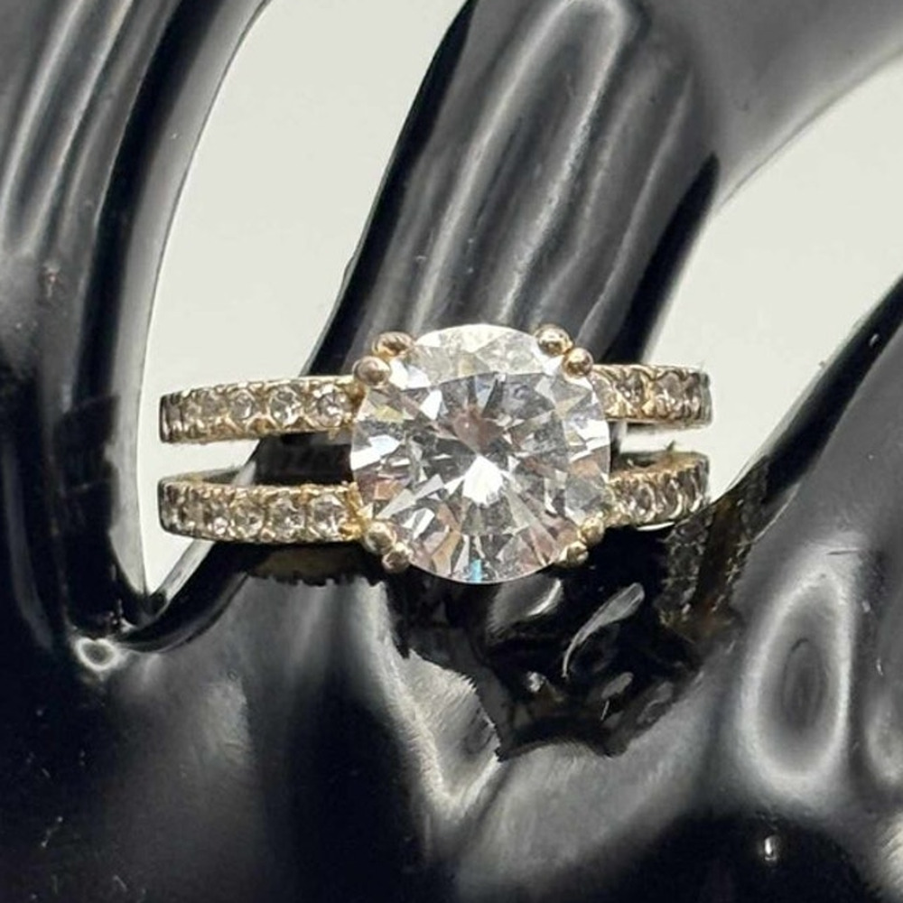 Vintage Silver Crystal Ring